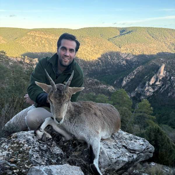 Rececho de Cabra Mont�s�Iberian Ibex Stalking - Caza Mayor en Espa�a: Monter�as y Recechos | Nature GV Hunt�Big Game Hunting in Spain: Hunting and Stalking | Nature GV Hunt